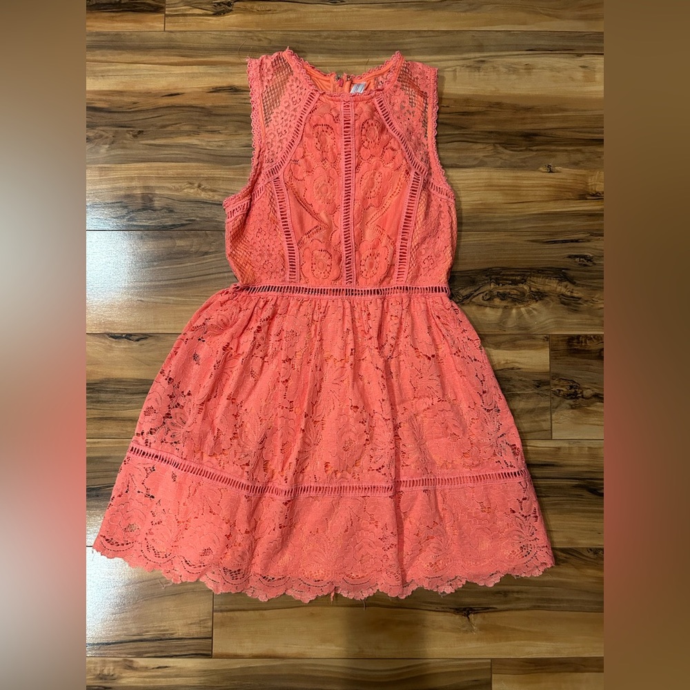 EUC xhiliration dress size small